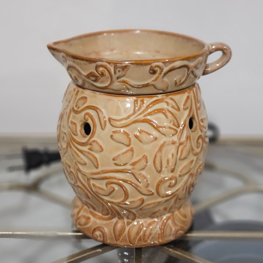 Scentsy MALTA Wax Warmer Island Collection